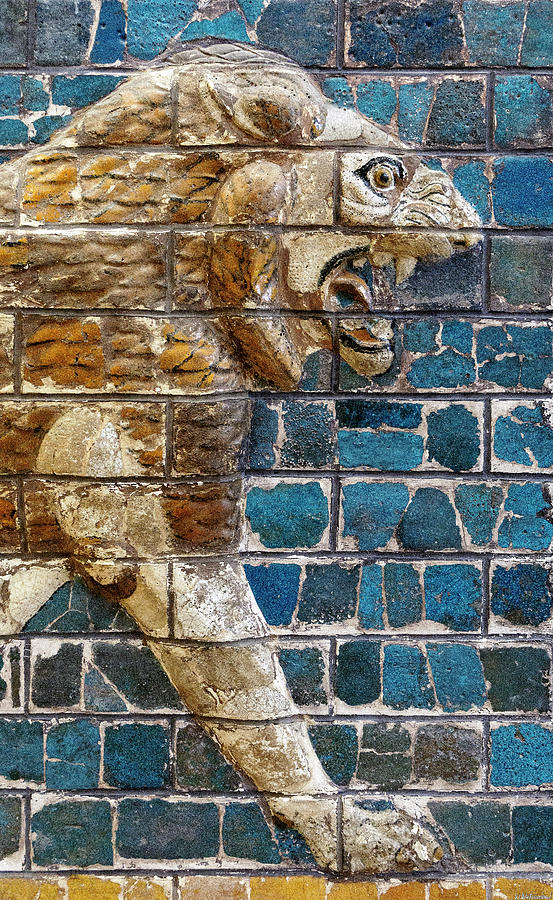Babylonian Lion 03 Right Photograph by Weston Westmoreland