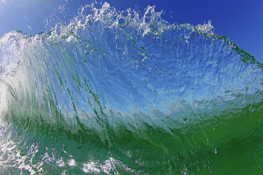 Back wash wave Photograph by Jorge Filho - Fine Art America