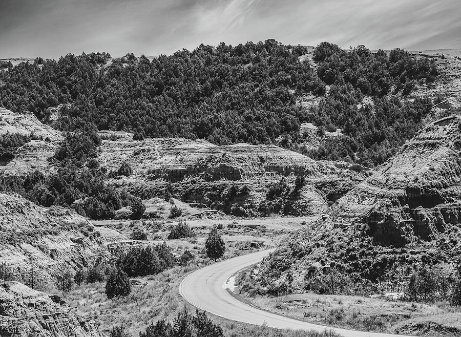 Badlands Road Black And White Photograph by Dan Sproul