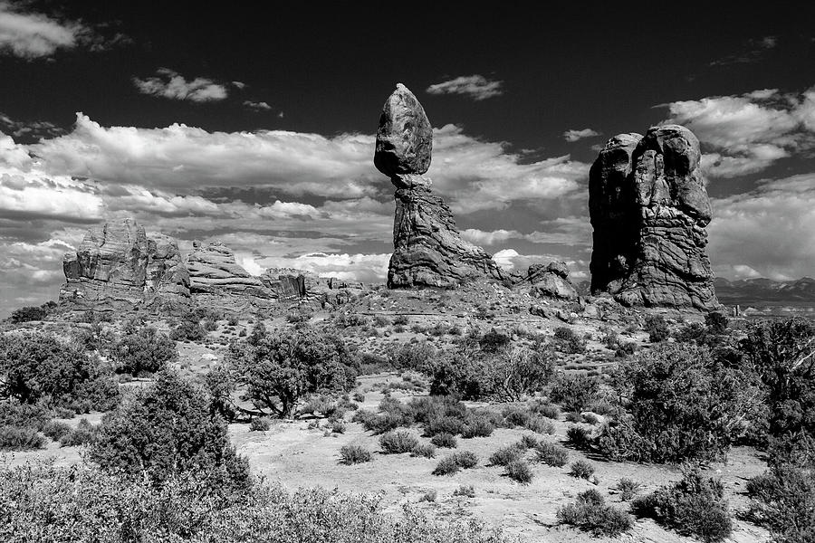 Balanced Rock - Utah, USA - 2011 NEW 1/10 Photograph by Robert Khoi