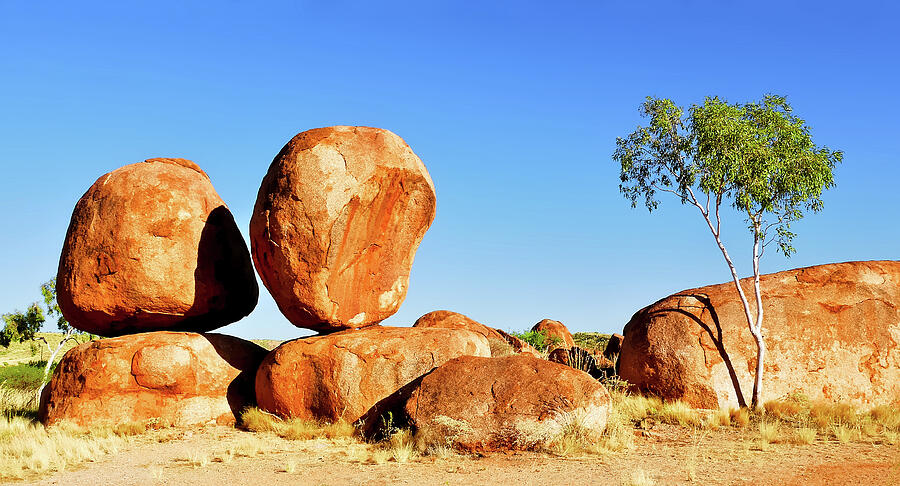 Balancing Act - Karlu Karlu - Devils Marbles, Northern Territory Photograph by Lexa Harpell