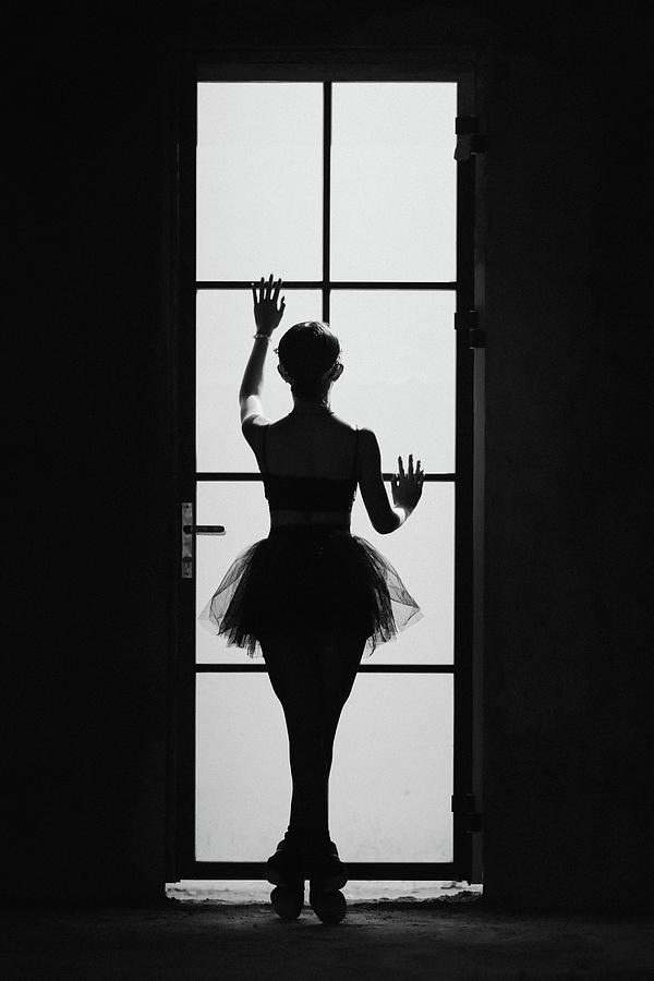 Ballet dancer Photograph by Flavia Silva - Fine Art America