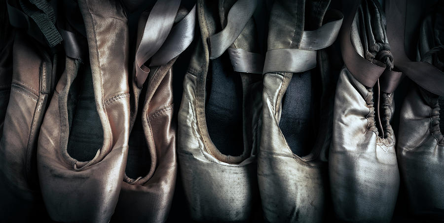 Ballet Pointe Photograph by Michael Pole - Fine Art America