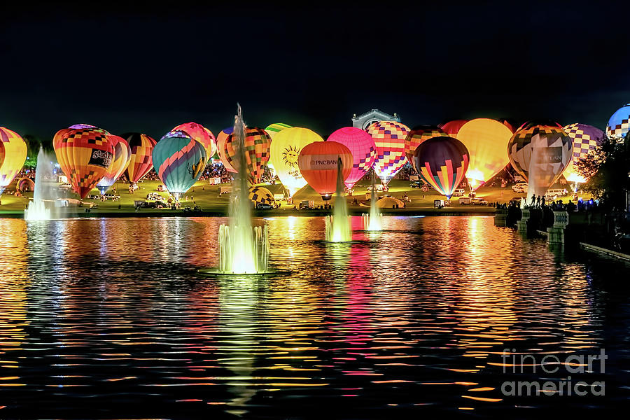 Balloon Glow Photograph by Tom Watkins PVminer pixs