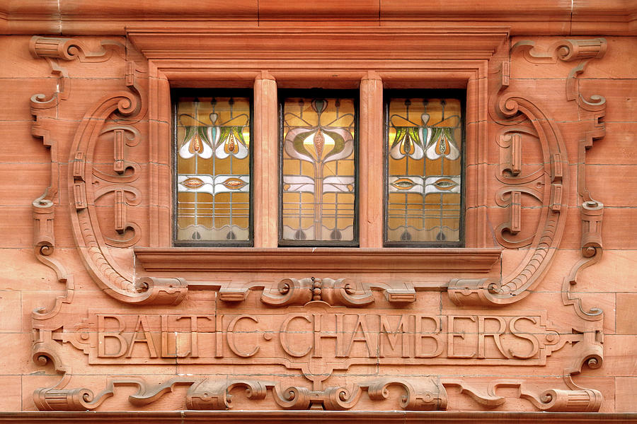 Architecture Photograph -  Baltic Chambers, Classic Glasgow Masonry by Douglas Taylor