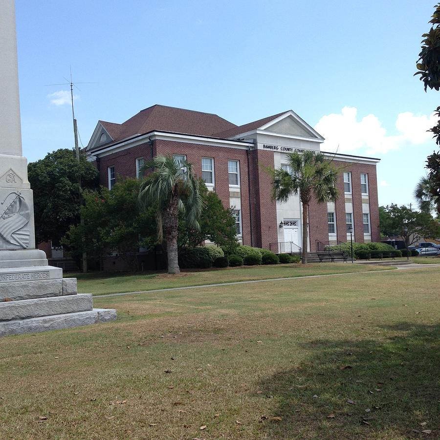 Bamberg County Courthouse Photograph by Paul Chandler Fine Art America