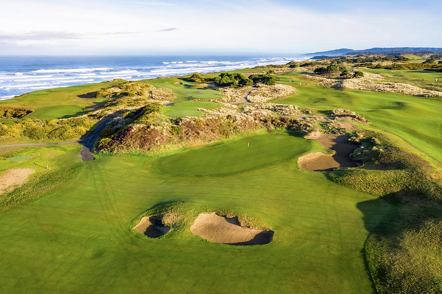 Bandon Dunes Hole 14 Photograph by Mike Centioli