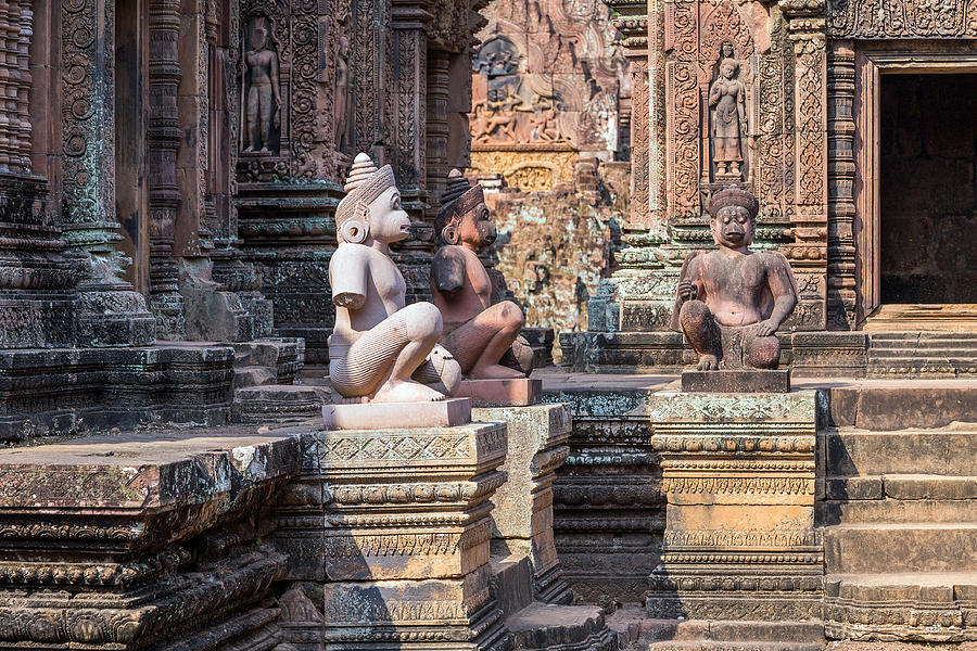 Banteai Srei, Siem Reap, Cambodia Photograph by VladyslavDanilin