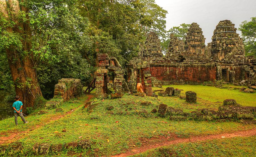 Banteay Kdei, Siem Reap, Cambodia Photograph by Ashit Desai