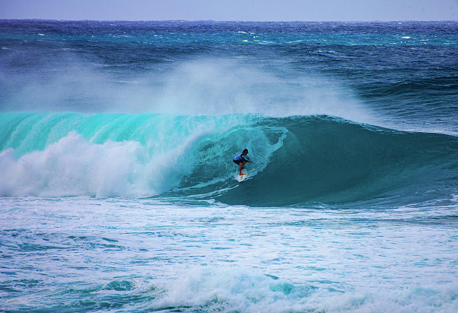 Banzai Pipeline 23 Photograph by Anthony Jones