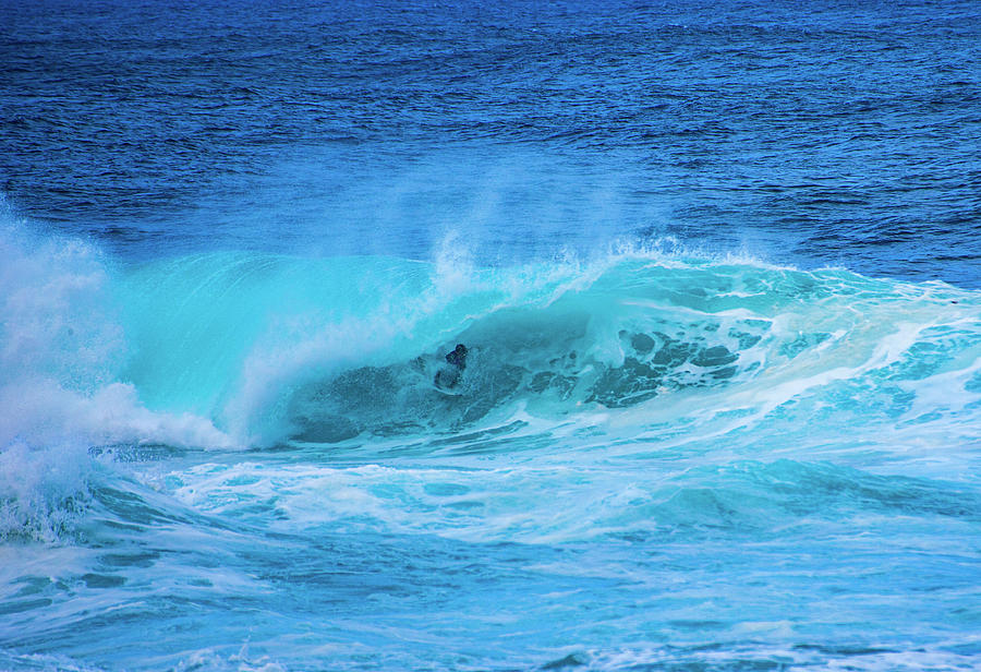 Banzai Pipeline 42 Photograph by Anthony Jones