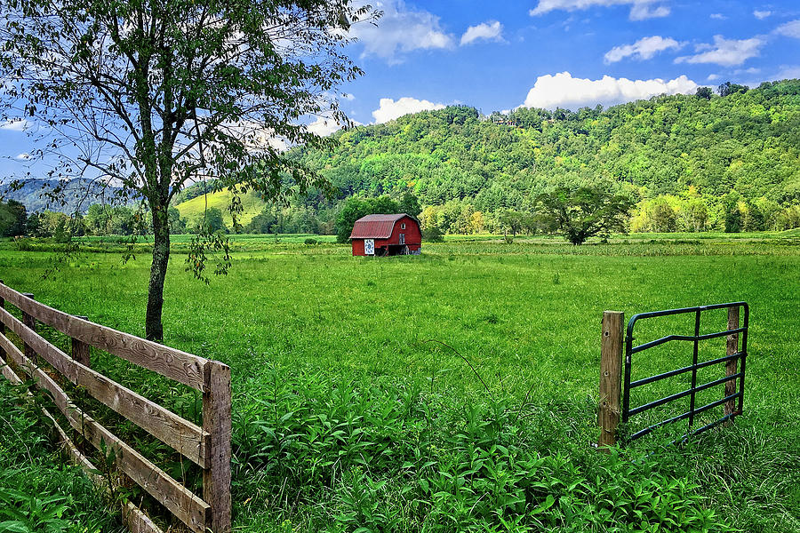 Barn In Valle Crucis Field Photograph