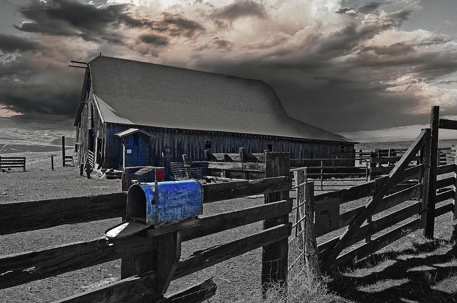 Barn Storm  Digital Art by Fred Loring
