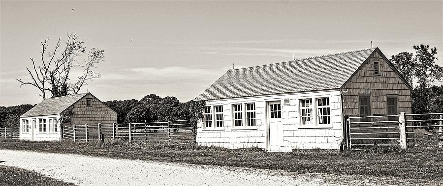 Barn4 Photograph by John Linnemeyer