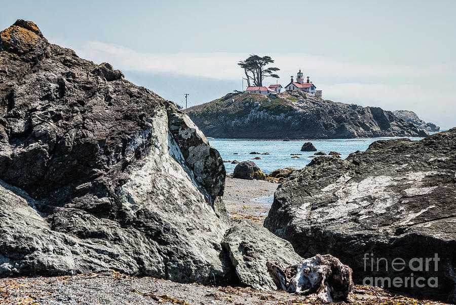 Battery Point Lighthouse And Rocks Photograph by Al Andersen