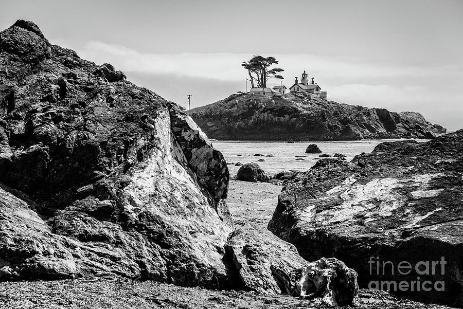 Battery Point Lighthouse And Rocks BW Photograph by Al Andersen