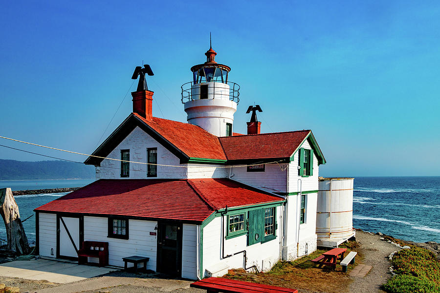 Battery Point Lighthouse Photograph by Bill Gallagher