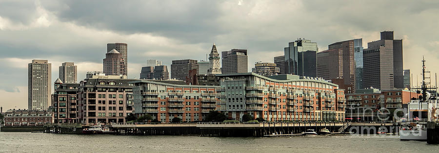 Battery Wharf Hotel Boston Waterfront Photograph by David Oppenheimer