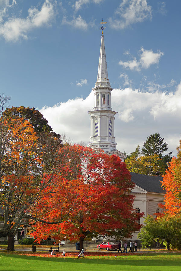 Battle Green, Lexington, MA, USA Photograph by Jixue Yang - Pixels