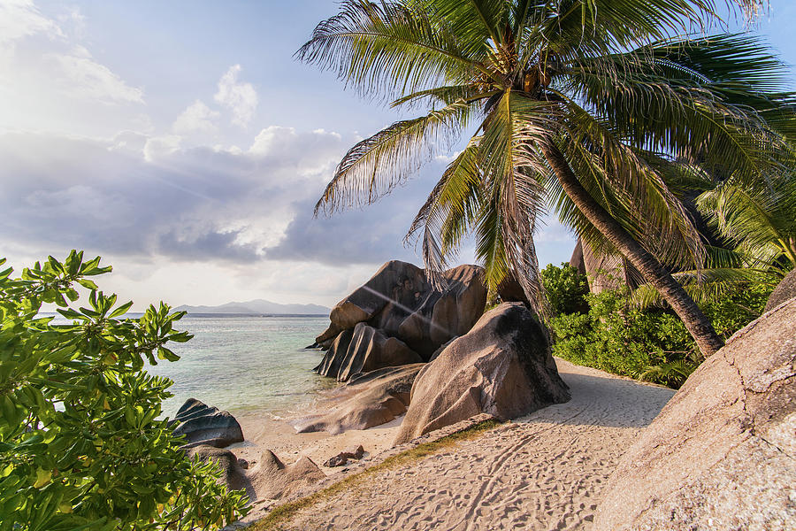 Beautiful tropical beach Anse Source d' Argent at Island of La Digue ...