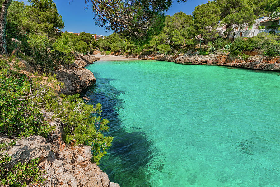 Beautiful turquoise sea water at bay Cala Serena, beach Mallorca, Spain ...