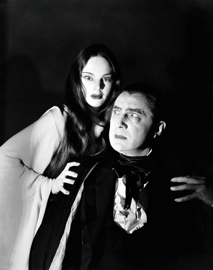 BELA LUGOSI and CAROL BORLAND in MARK OF THE VAMPIRE -1935-, directed by TOD BROWNING. Photograph by Album