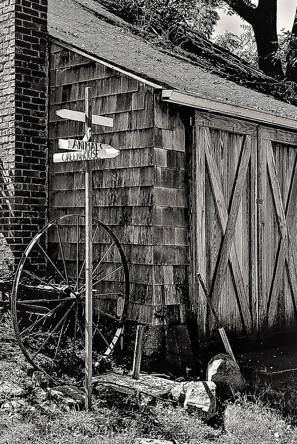 Benners Farm Photograph by John Linnemeyer