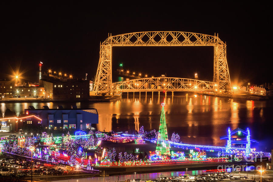 Bentleyville And Lift Bridge Photograph By Dawn Lapointe