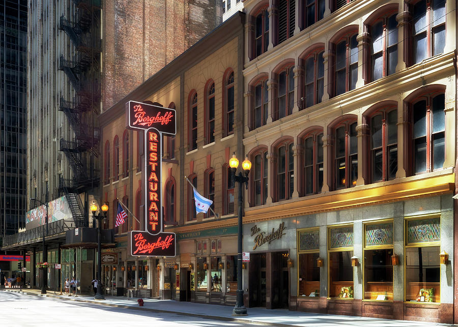 Berghoff Restaurant - Chicago Loop Photograph by Susan Rissi Tregoning