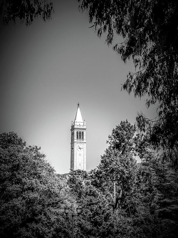 Uc Berkeley Photograph - Berkeley Sather Tower In Black And White by Art Spectrum Uc Berkeley Photograph - Berkeley Sather Tower In Black And White by Art Spectrum