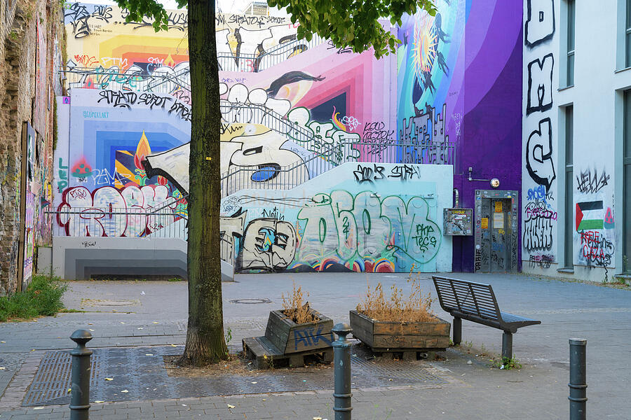 Berlin Street Art 01 Photograph by Matthias Hauser Berlin Street Art 01 Photograph by Matthias Hauser