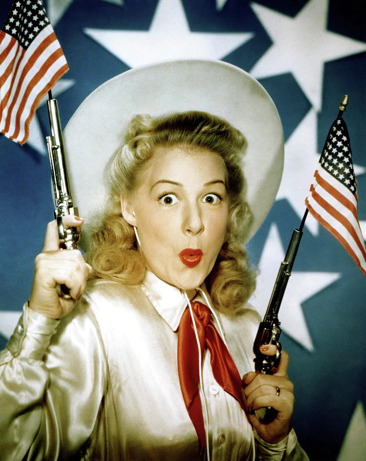 BETTY HUTTON in ANNIE GET YOUR GUN -1950-, directed by GEORGE SIDNEY. Photograph by Album
