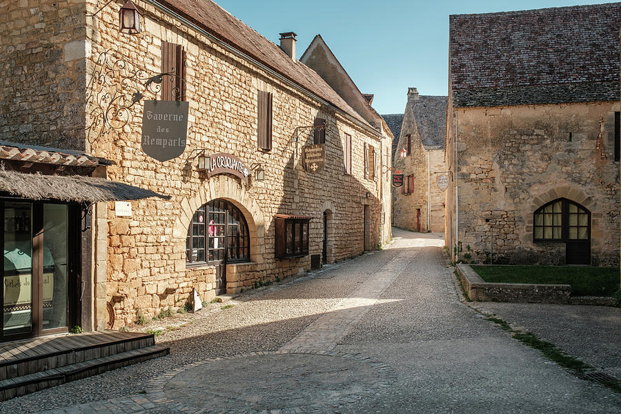 Beynac-et-Cazenac in France Photograph by Jon Ingall - Fine Art America