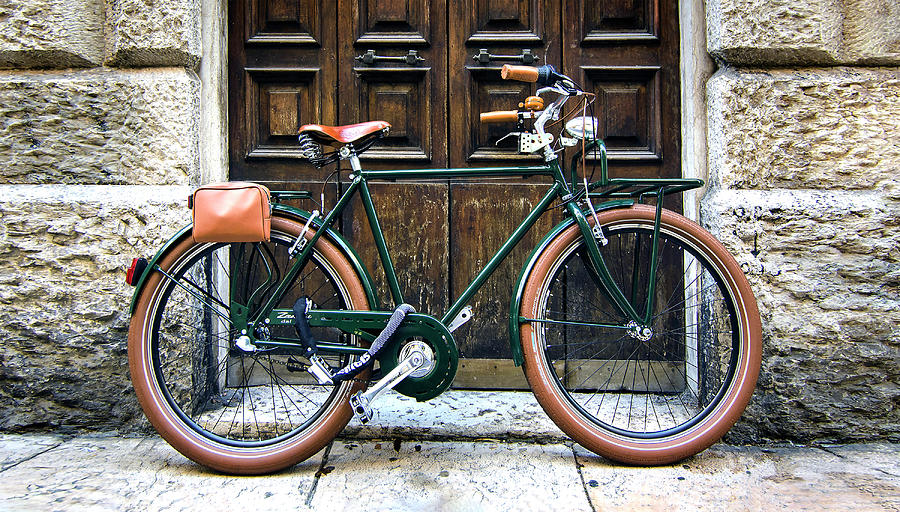 Bicycle, Verona, Italy Photograph by Joe Houde