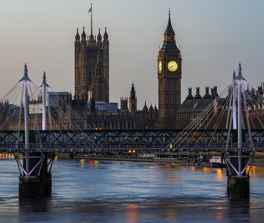 Big Ben, Golden Eye at night. London 