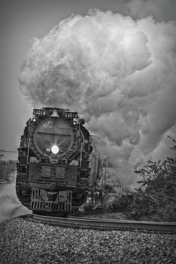 Steam Trains Photograph - Big Boy 4014 Steam by Linda Unger
