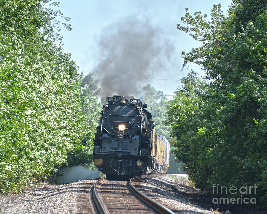 Big Boy Locomotive Coming Around The Bend Photograph