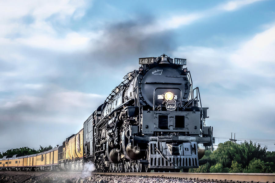 Transportation Digital Art - Big Boy Steam Locomotive by Douglas Pittman