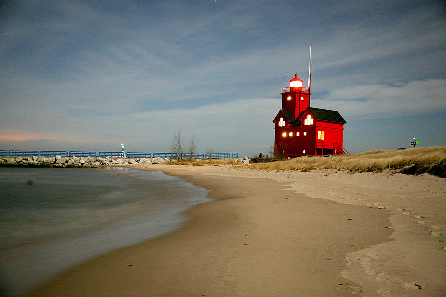 Big Red Lighthouse at night 2 Photograph by Al Keuning - Fine Art America