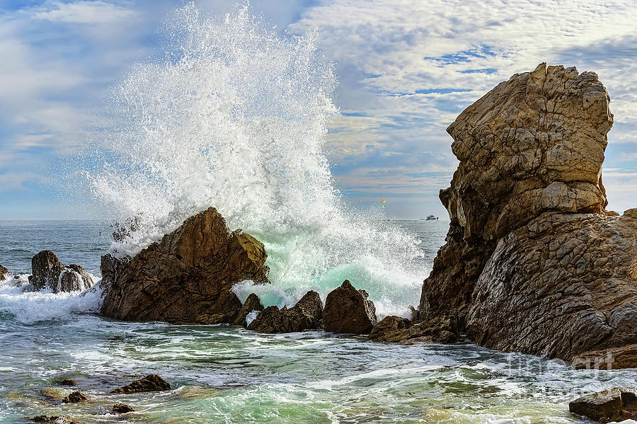 Big Wave in Little Corona Photograph by Eddie Yerkish