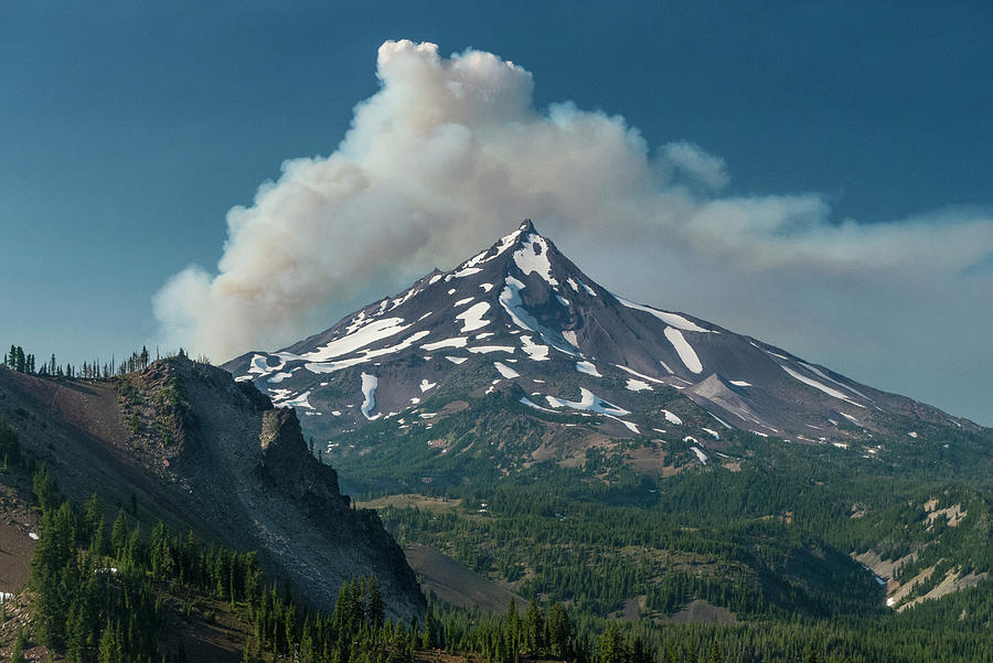 Billowing smoke from forest fire on the side of Mount Jefferson Photograph by David L Moore