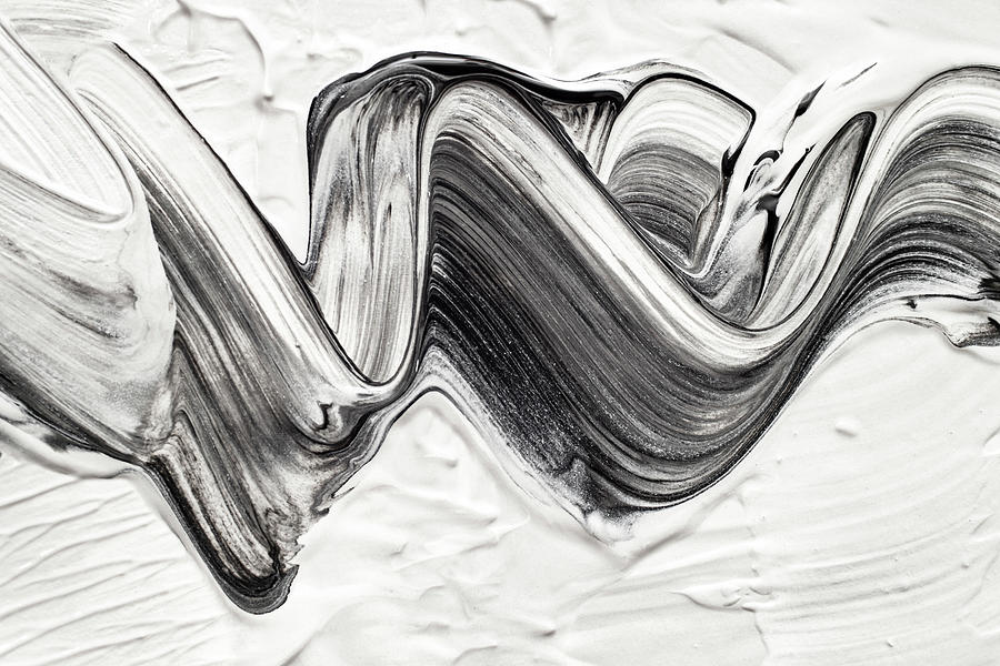 Black and white acrylic paint mixed on a palette by Dorin Puha