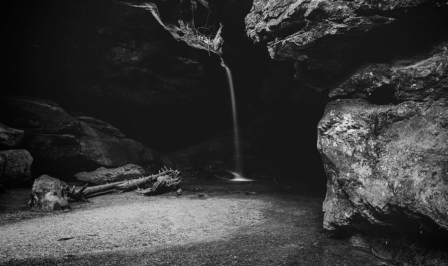 Black And White Photograph - Black And White Conkles Hollow Waterfall by Dan Sproul