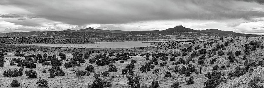 Black and White Panorama of Abiquiu Lake and Cerro Pedernal Jemez ...