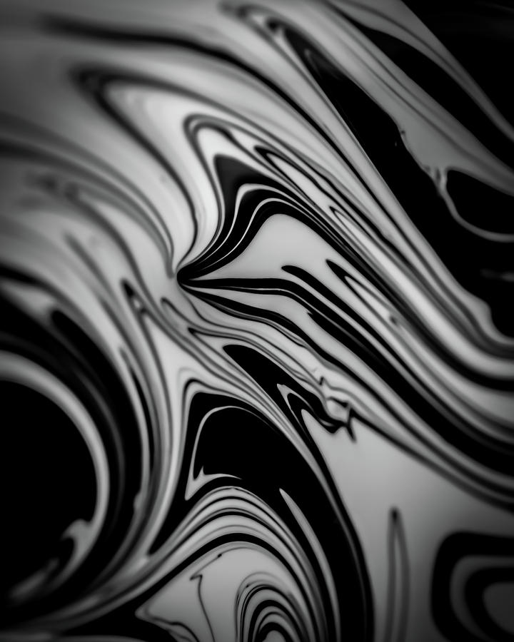 swirls black and white