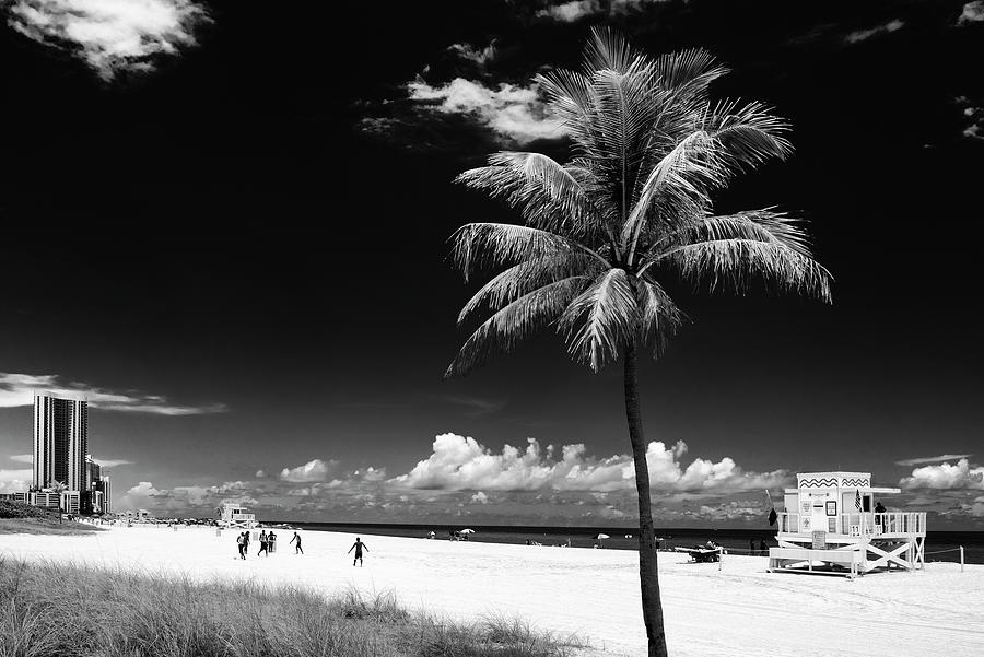 Black Florida Series - Summer Miami Beach Photograph by Philippe HUGONNARD