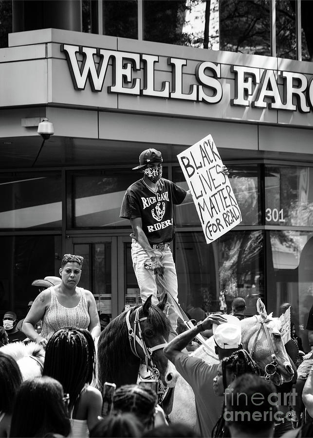 Black And White Photograph - Black Lives Matter For Real by Robert Yaeger