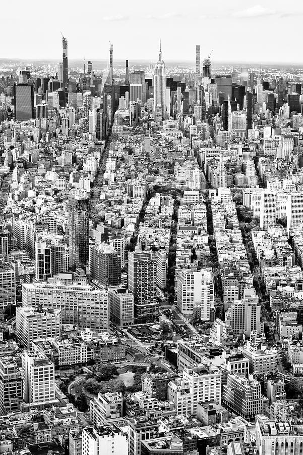 Black Manhattan Series - Downtown Sky View Photograph by Philippe HUGONNARD