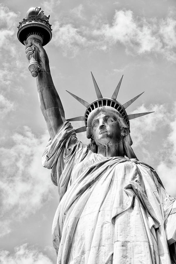 Black Manhattan Series - Lady Liberty #02 Photograph by Philippe HUGONNARD