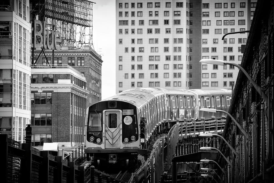Black Manhattan Series - Subway Photograph by Philippe HUGONNARD